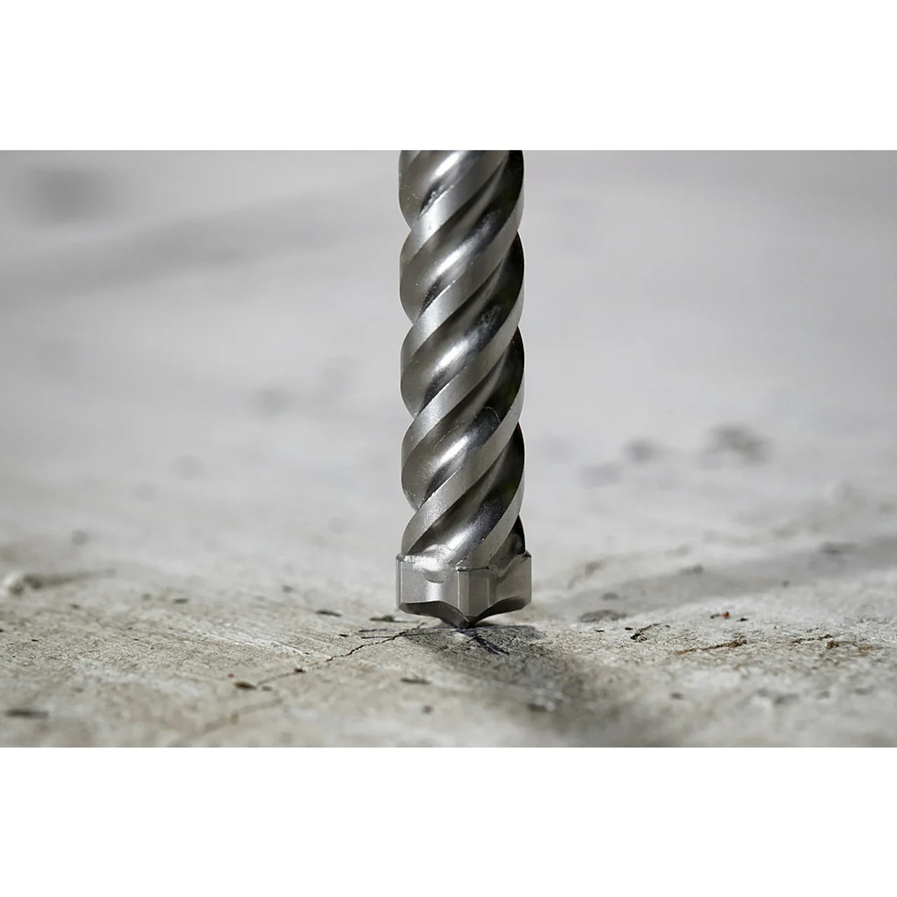 Milwaukee 48-20-3903, SDS-Max 2-Cutter Drill Bit 1/2" x 12" x 17" - Image 2