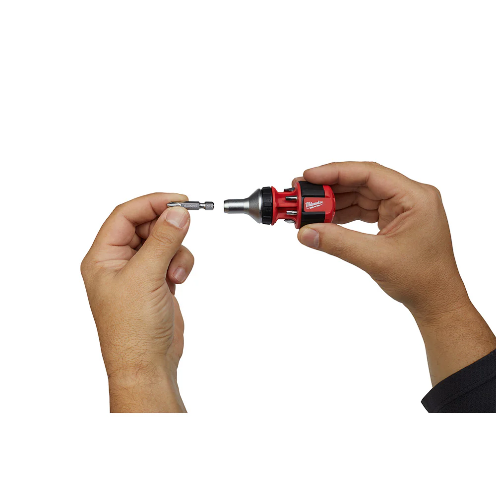 Milwaukee 48-22-2330, 8-in-1 Compact Ratcheting Multi-bit Driver - Image 3