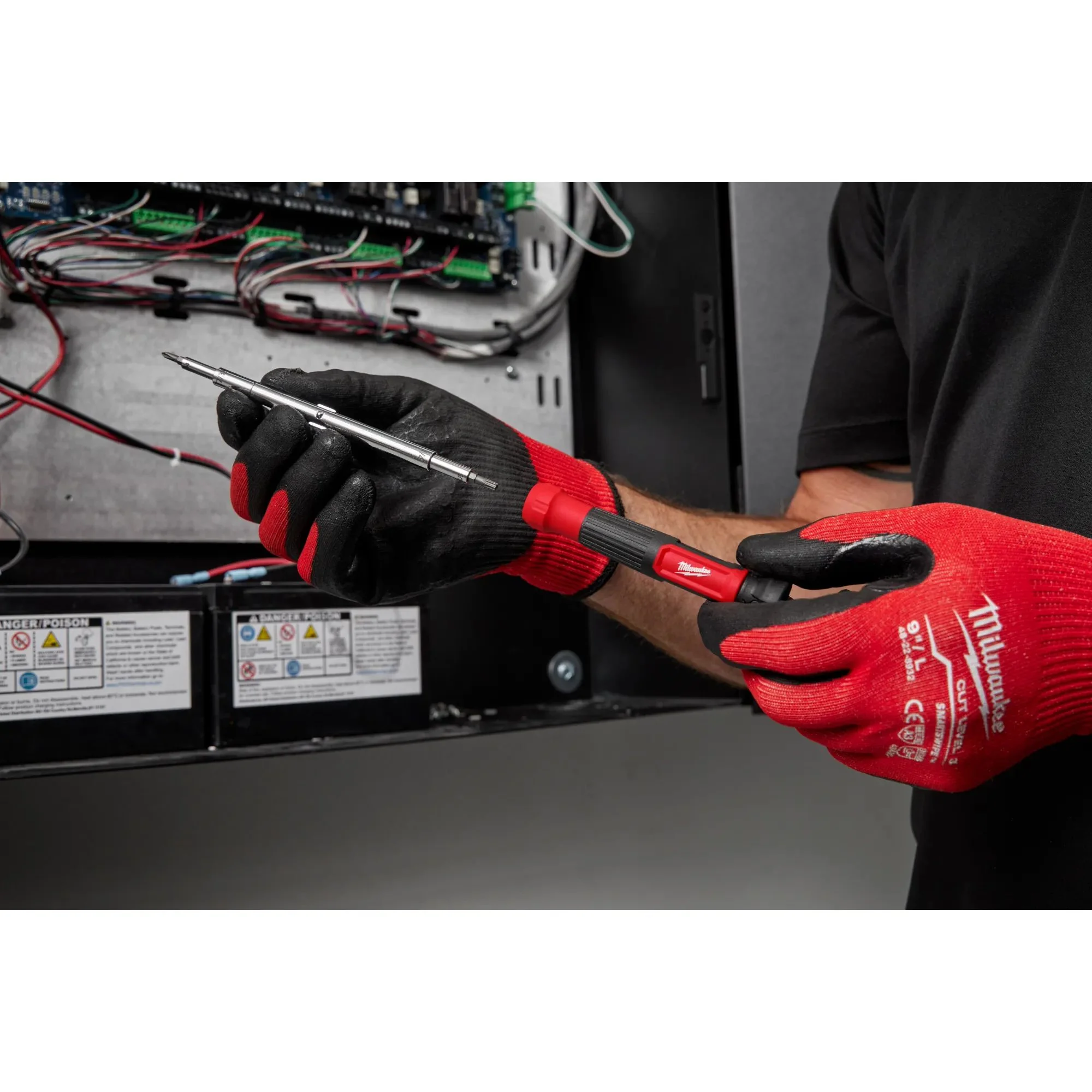 Milwaukee 48-22-2933, 14-in-1 Precision Multi-Bit Screwdriver - Image 6