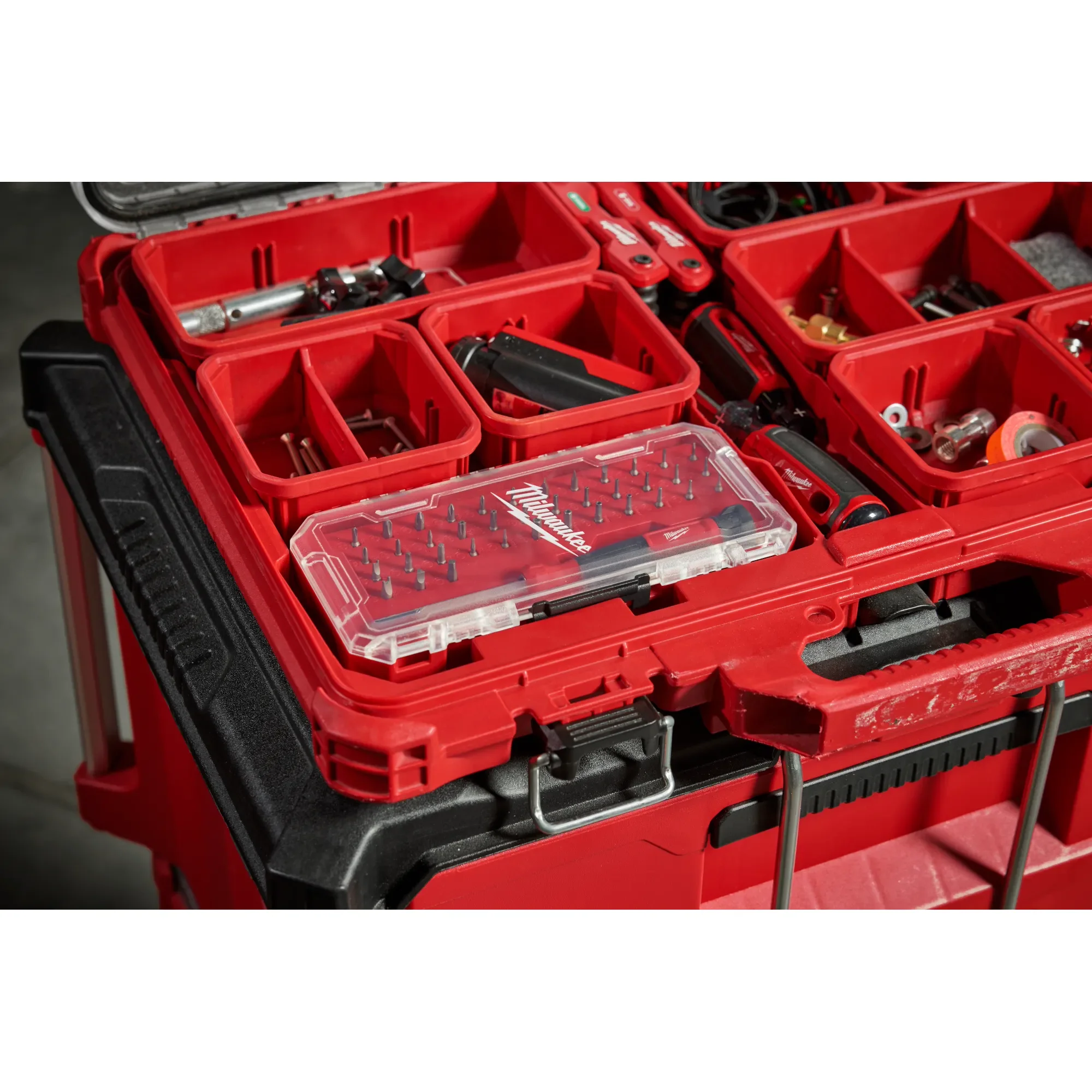 Milwaukee 48-22-2935, 39-in-1 Precision Multi-Bit Screwdriver - Image 6