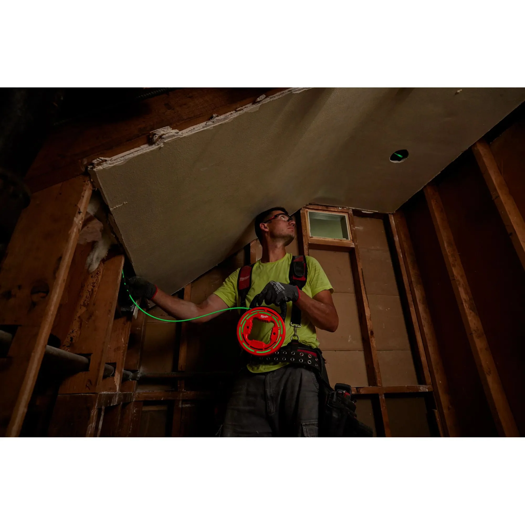 Milwaukee 48-22-4182, 20' Glow Fish Tape - Image 3