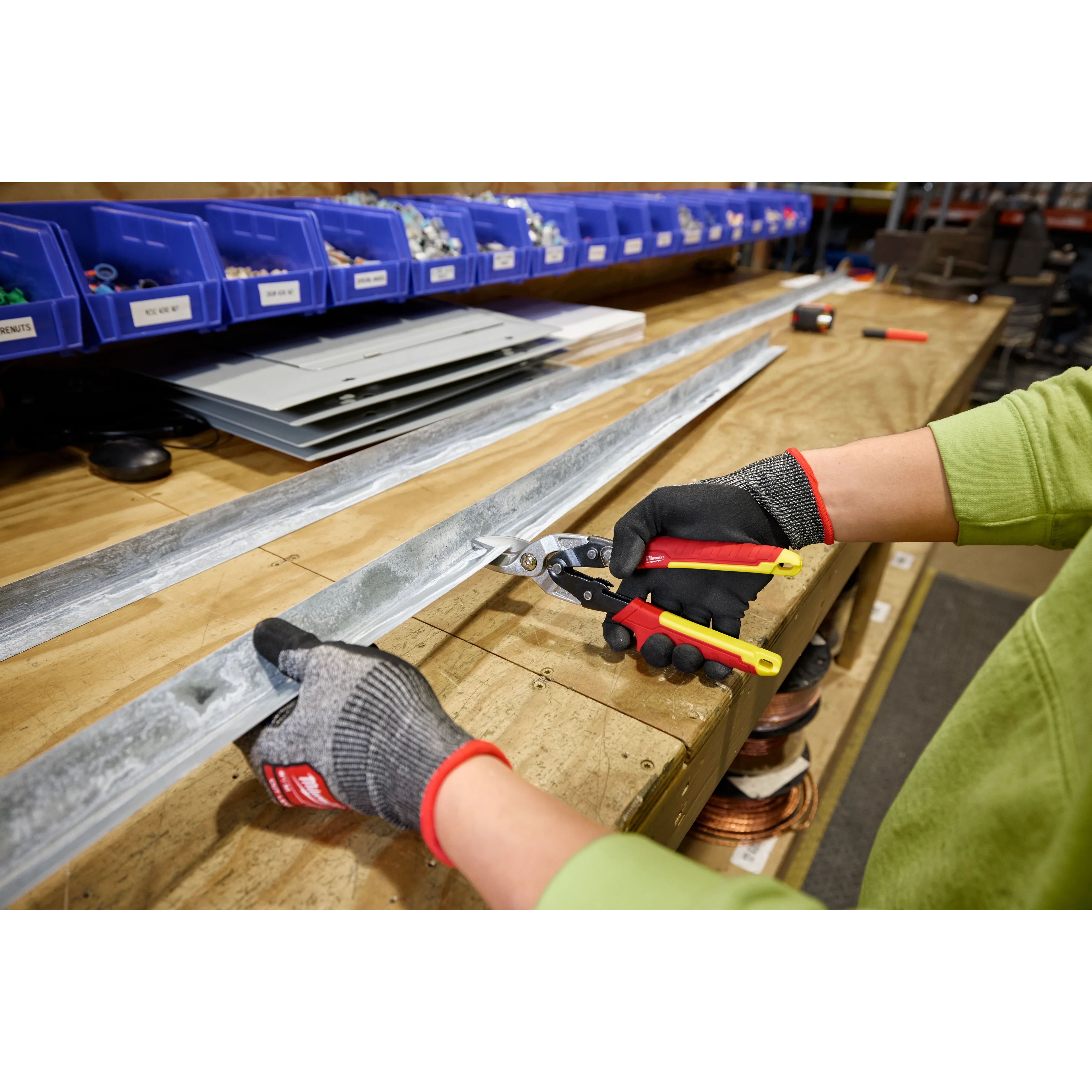 Milwaukee 48-22-4560, Straight Cutting Aviation Snips - Image 5