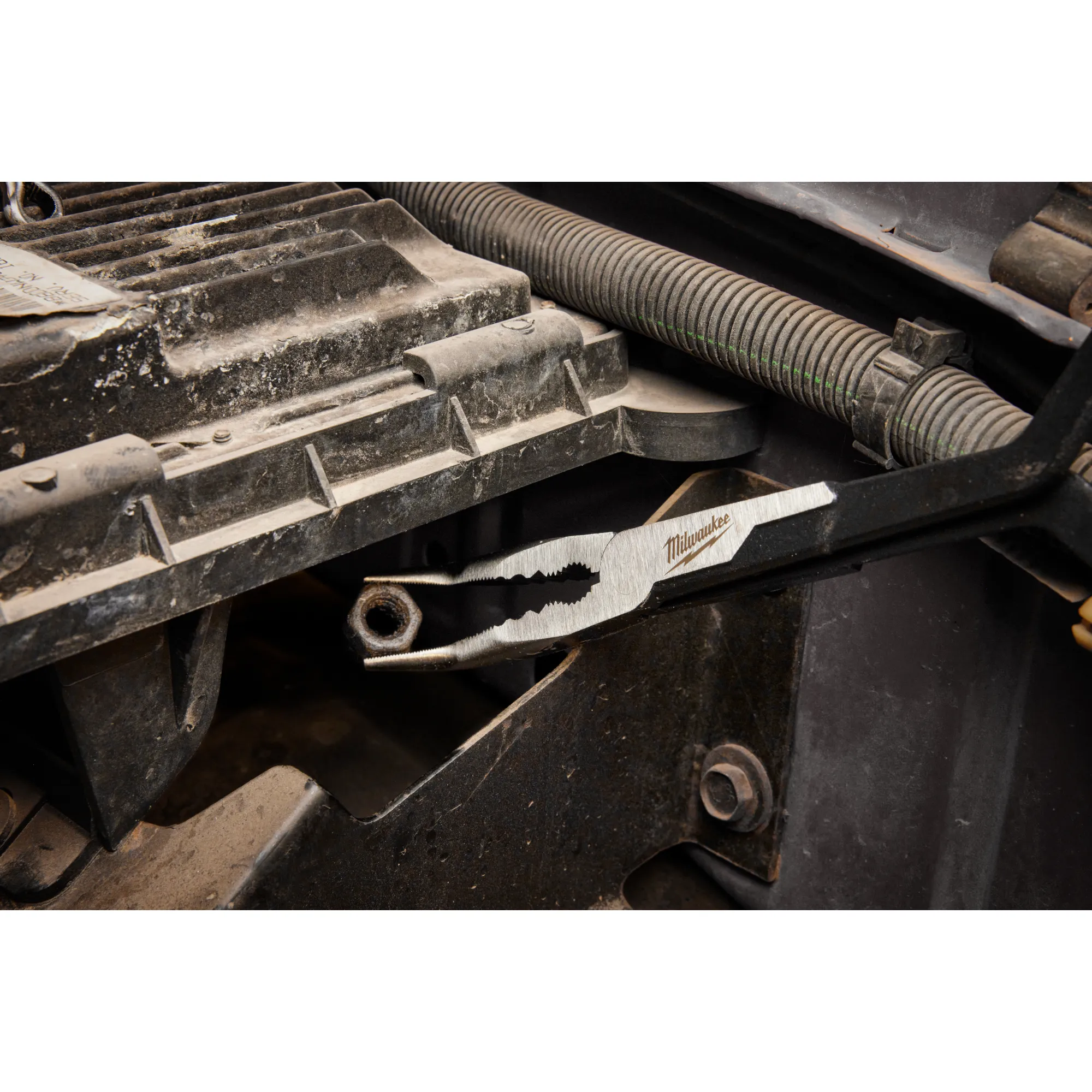 Milwaukee 48-22-6541, 13" Long Reach Pliers - 45° Nose - Image 6