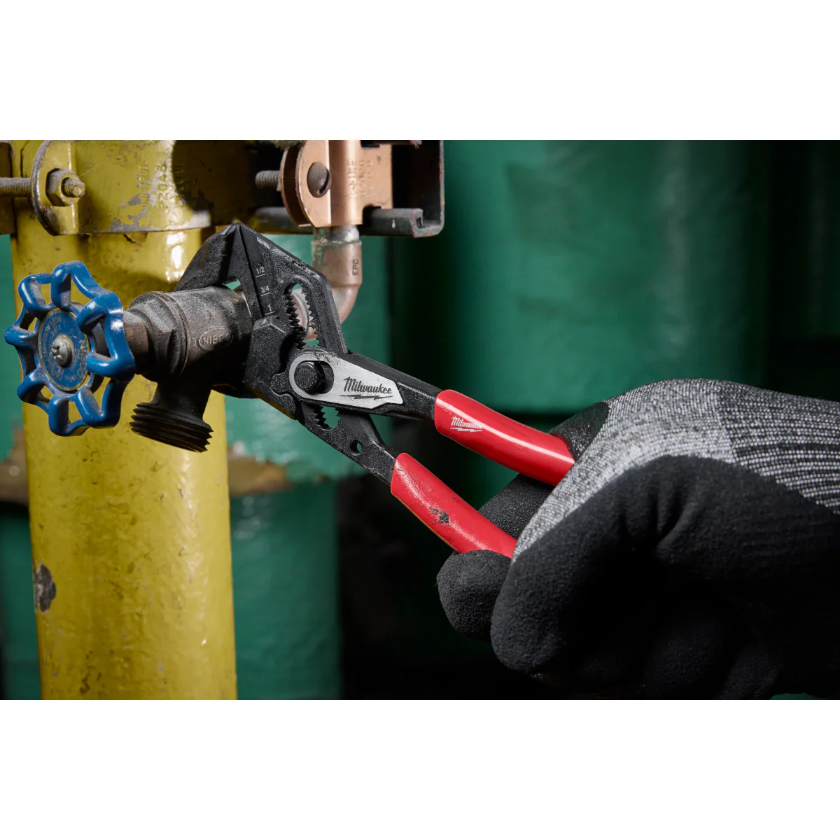 Milwaukee 48-22-6905, 5" Pliers Wrench - Image 15