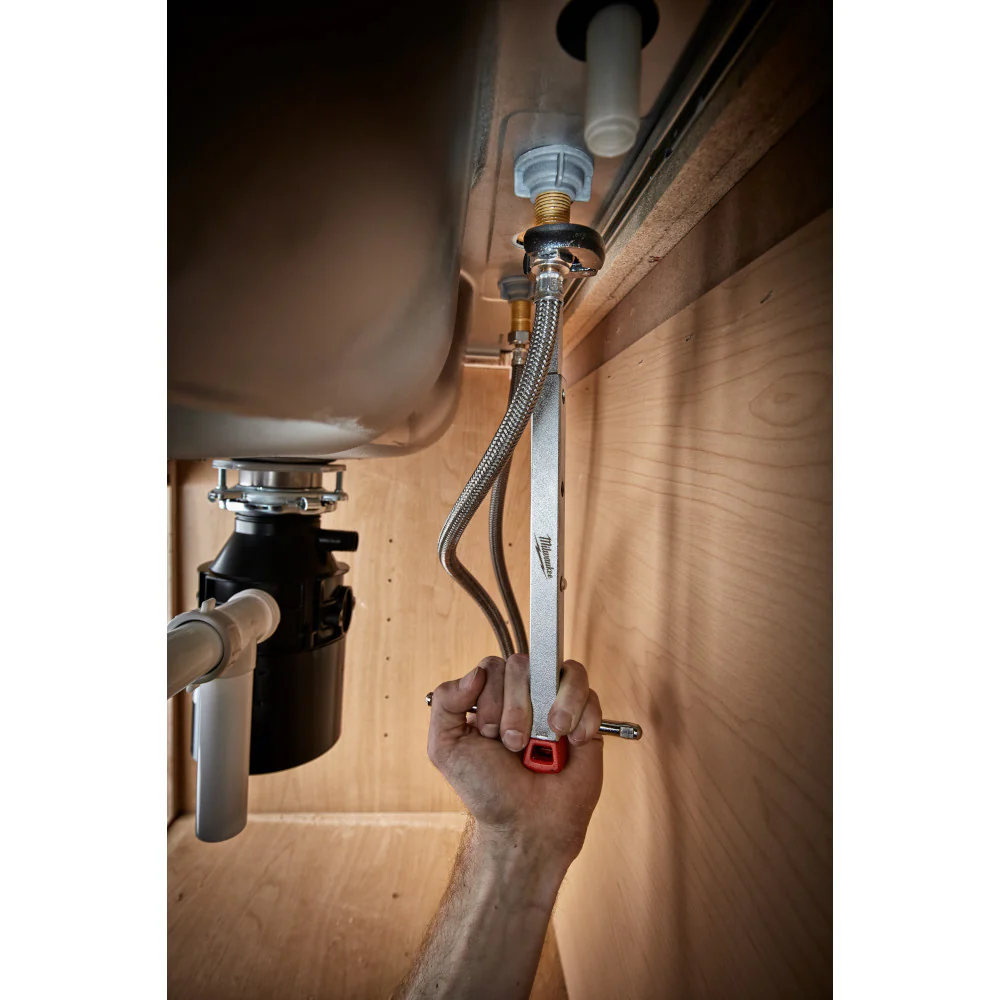 Milwaukee 48-22-7001, Basin Wrench (1.25" Capacity) - Image 4
