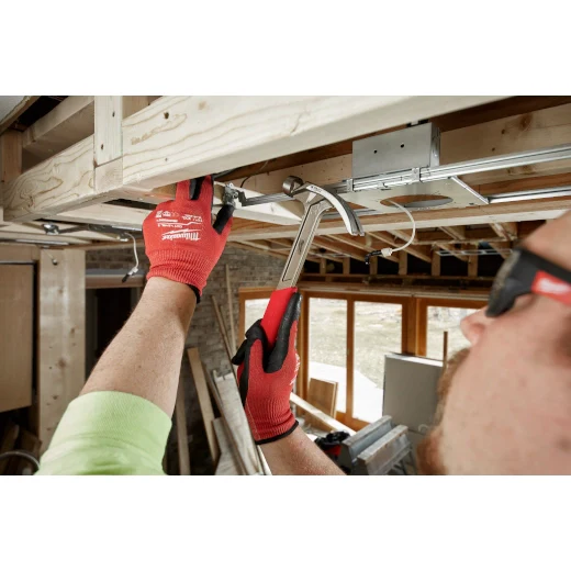 Milwaukee 48-22-9018, 16oz Smooth Face Hybrid Claw Hammer - Image 2