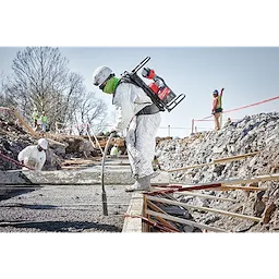 Milwaukee 48-37-7021, 21 ft Concrete Vibrator Shaft - Image 4