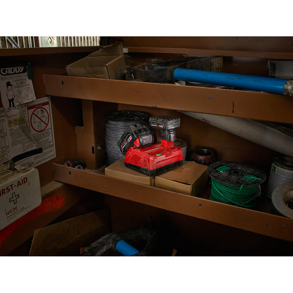 Milwaukee 48-59-1808, M18 & M12 Rapid Charger - Image 4