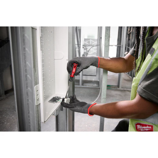 Milwaukee MT210, 3/8" Slotted 8" Cushion Grip Demolition Screwdriver (USA) - Image 4
