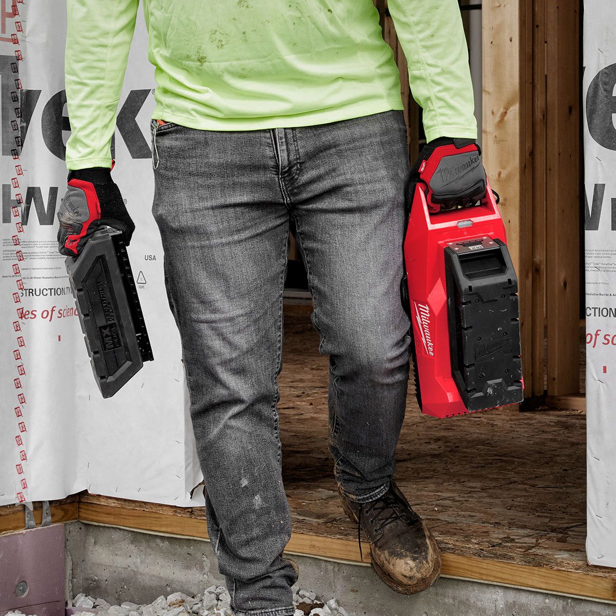 Milwaukee MXFCP203, MX FUEL REDLITHIUM CP203 Battery Pack - Image 3