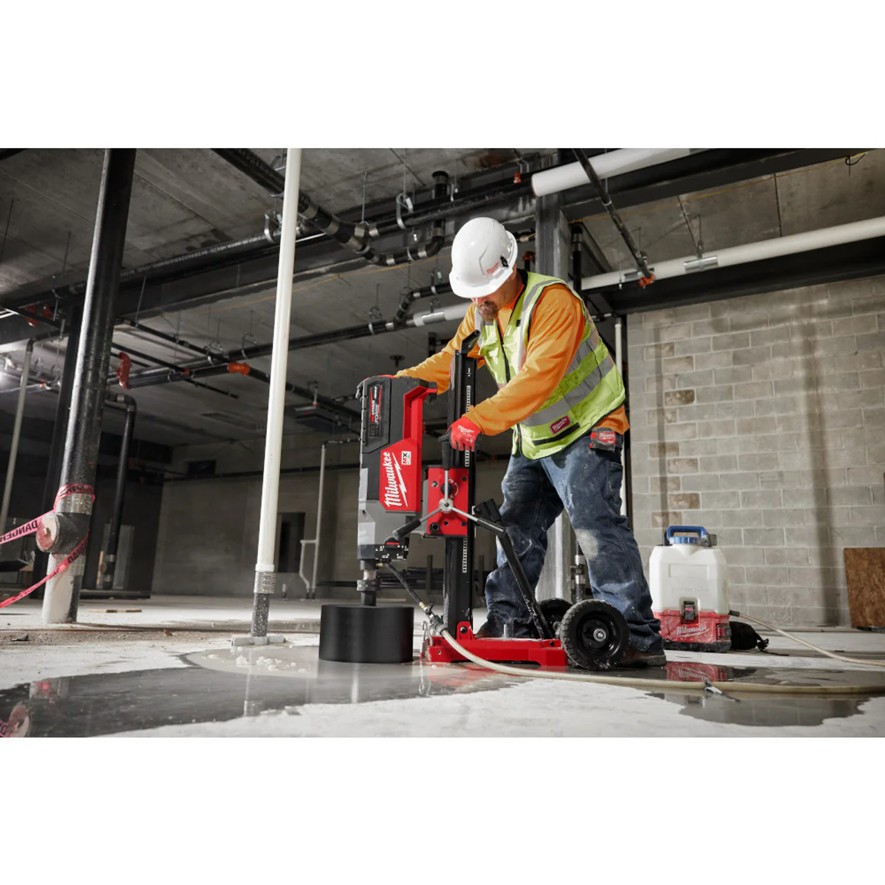Milwaukee MXFHD812, MX FUEL™ REDLITHIUM™ FORGE™ HD12.0 BATTERY PACK - Image 4