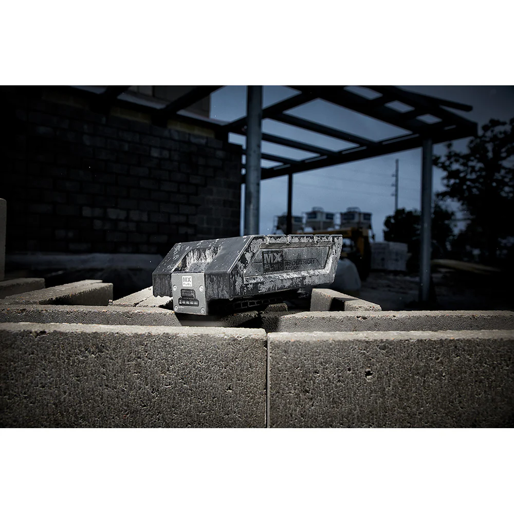 Milwaukee MXFXC406, MX FUEL REDLITHIUM XC406 Battery Pack - Image 5