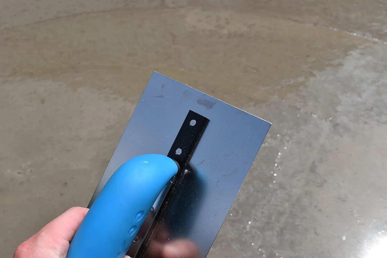 OX Tools OX-P018816, Pro 16in SST Cement Finishing Trowel - Image 4