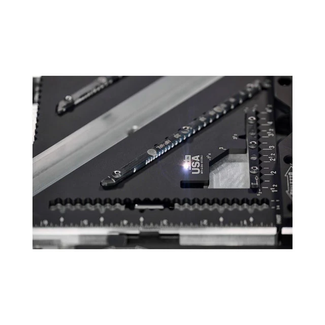 Stiletto STSQ7-L, 7" Carpenter Square with Level - Image 7