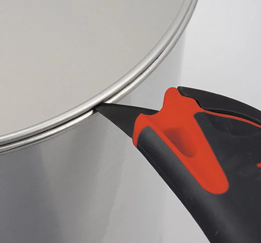 Tajima DFC670N-R1, Rock Hard Fin Auto Lock USA - Image 4